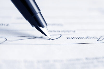 “Yacht Charter Contract: Discover Why It’s Crucial for Your Charter”